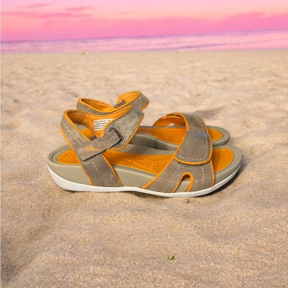 Dansko Women’s Kami Sport Sandal Mocha and Citrus. - Picture 3 of 9
